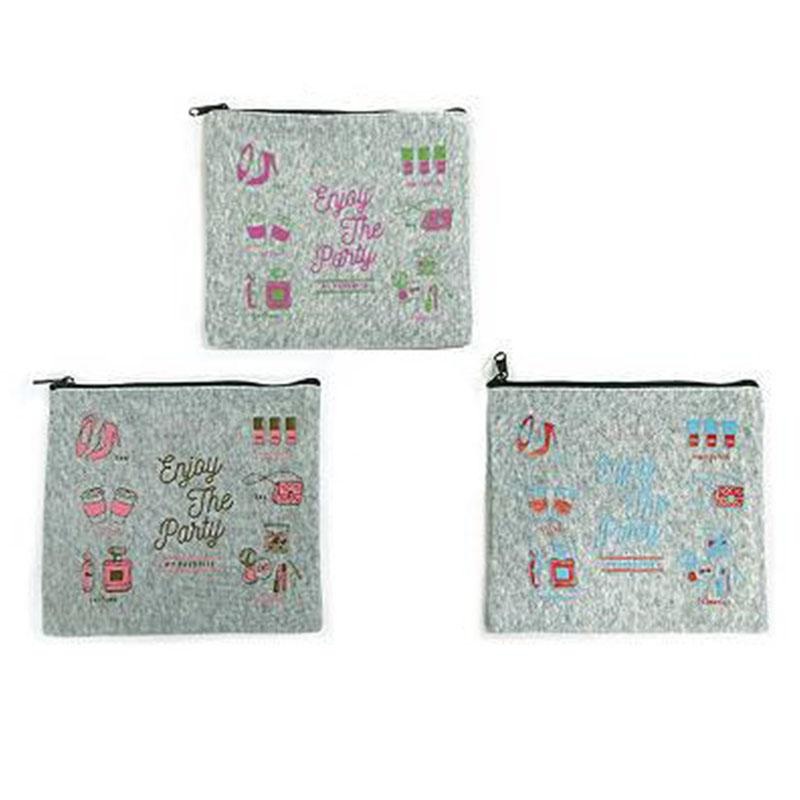 Sweatshirt Fabric Pouch -Girly Accessories - Flat-