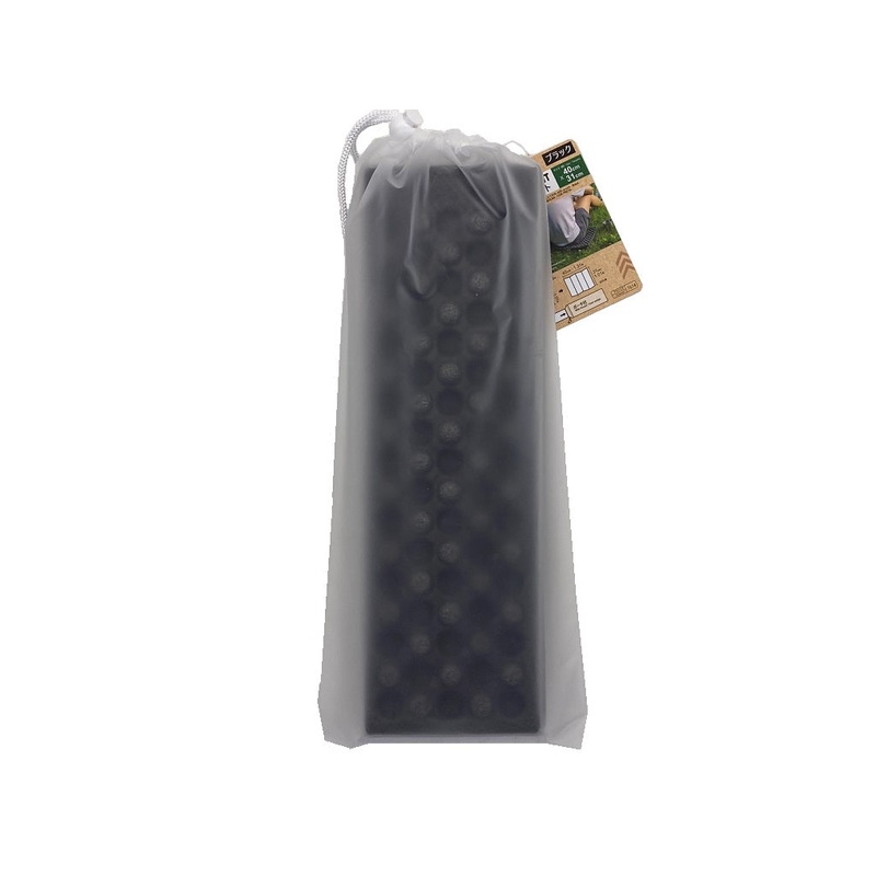 Leisure Mat -40cm x 31cm - 1.31ft x 1.01ft- with pouch - Black -