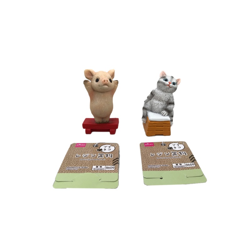 Resin Figurine Pig/Cat