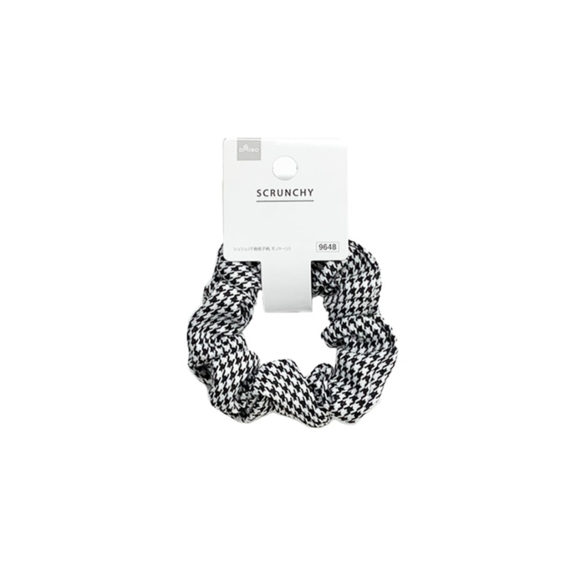 Scrunchy Houndstooth Pattern Monotone
